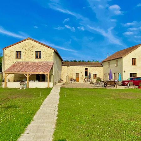 ホテル Loire Escapes ベリ エクステリア 写真